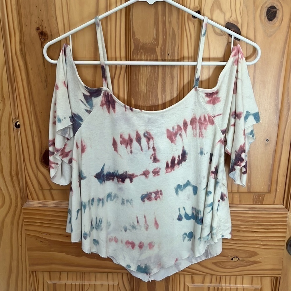 American Eagle Outfitters Soft & Sexy Cold Shoulder Swing Top - Picture 2 of 9